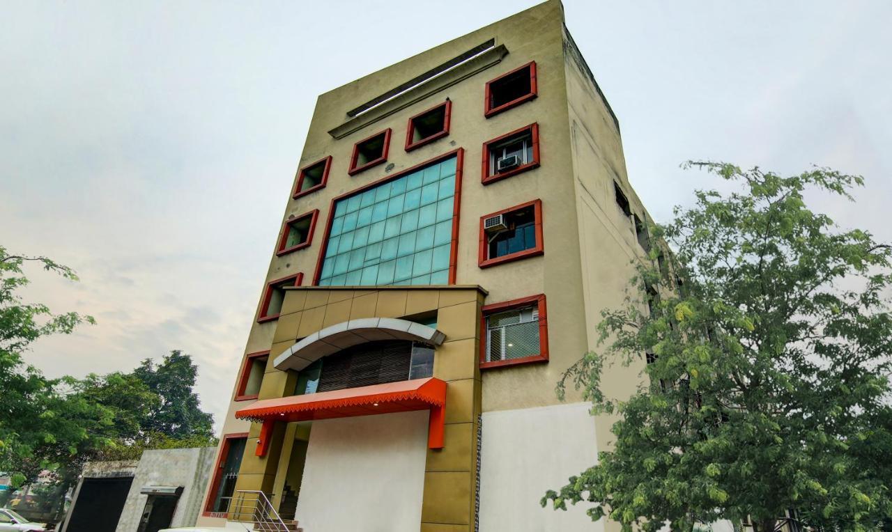 Itsy Hotels Oasis Inn Jalandhar Extérieur photo