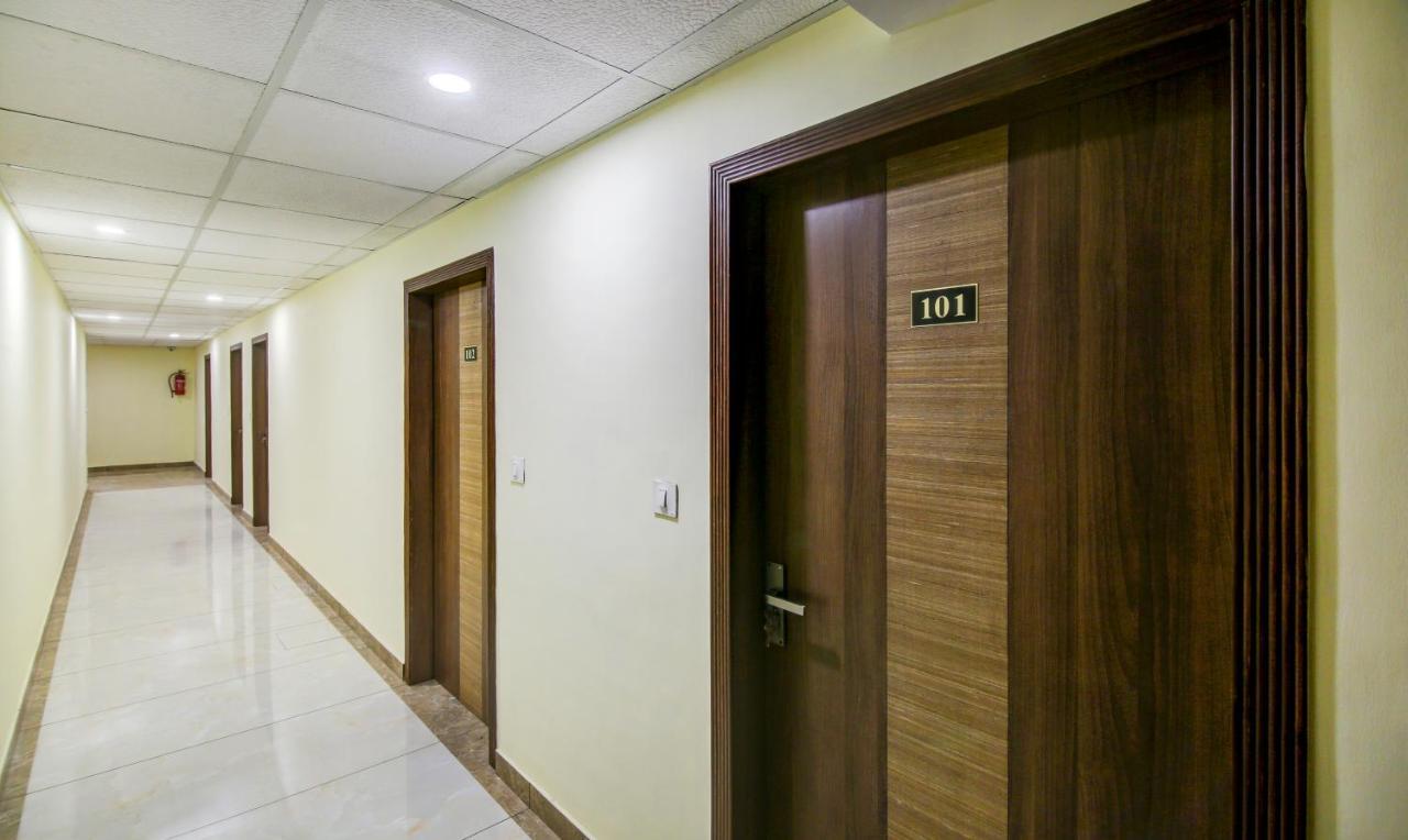 Itsy Hotels Oasis Inn Jalandhar Extérieur photo